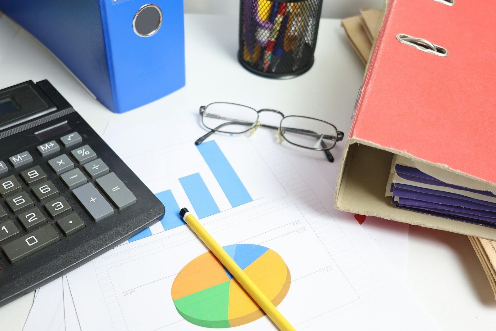 Read more about the article Asigurarea de pierderi financiare: protecție pentru afaceri